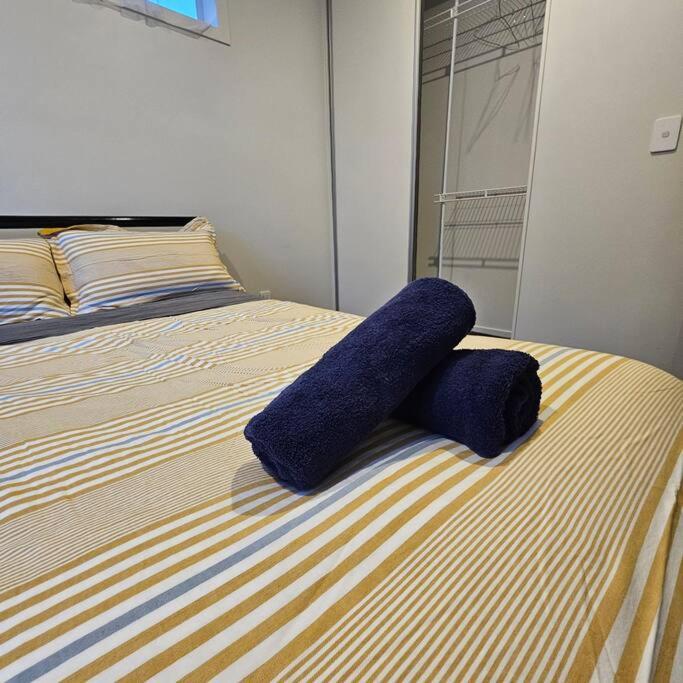 Entire House - Brand New 2 Bedroom House Lower Hutt Bagian luar foto